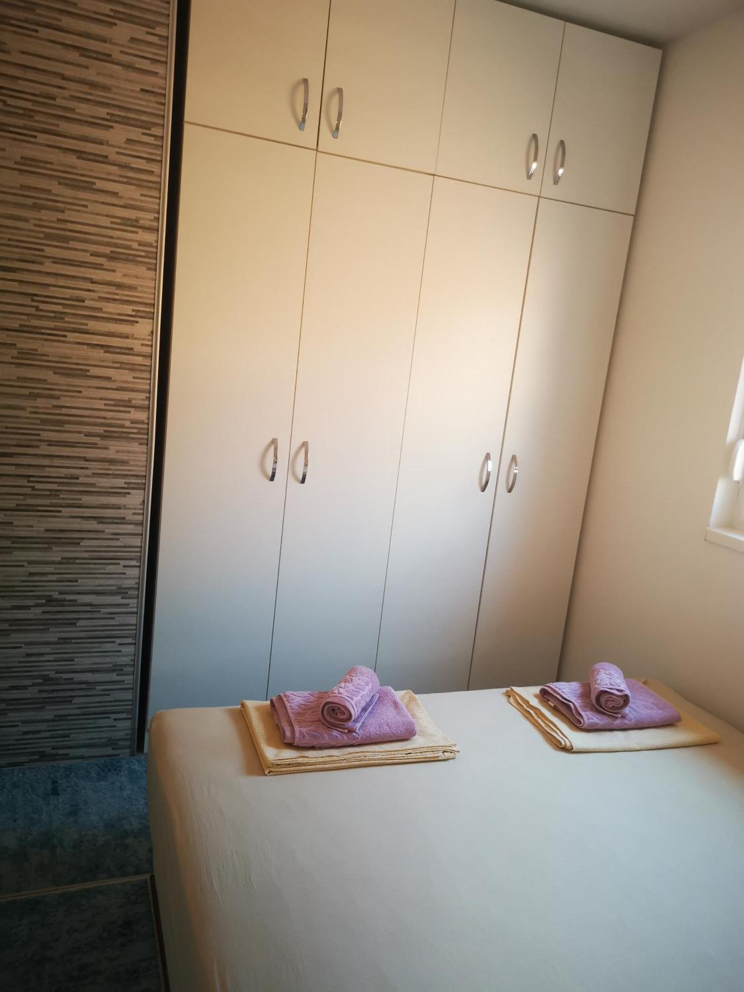 Apartman And Rooms Dream House โมสตาร์ ภายนอก รูปภาพ